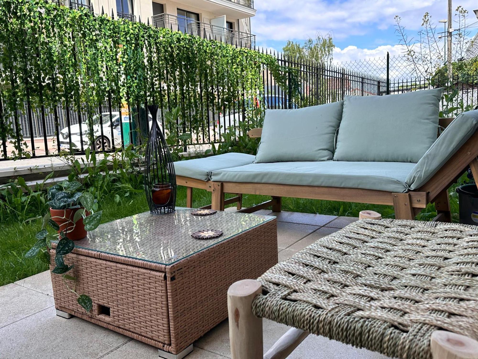 Cosy Summer Stay In Boho Style Apartment - 8 Mins From Paris Center - Garden And Underground Parking Clamart Extérieur photo